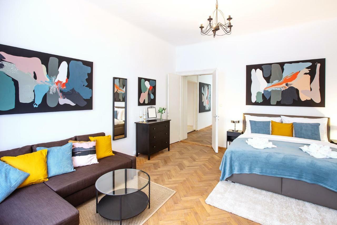 5Br 2Bath Family Apt 5Mins To Wenceslas Square Praha Exteriér fotografie