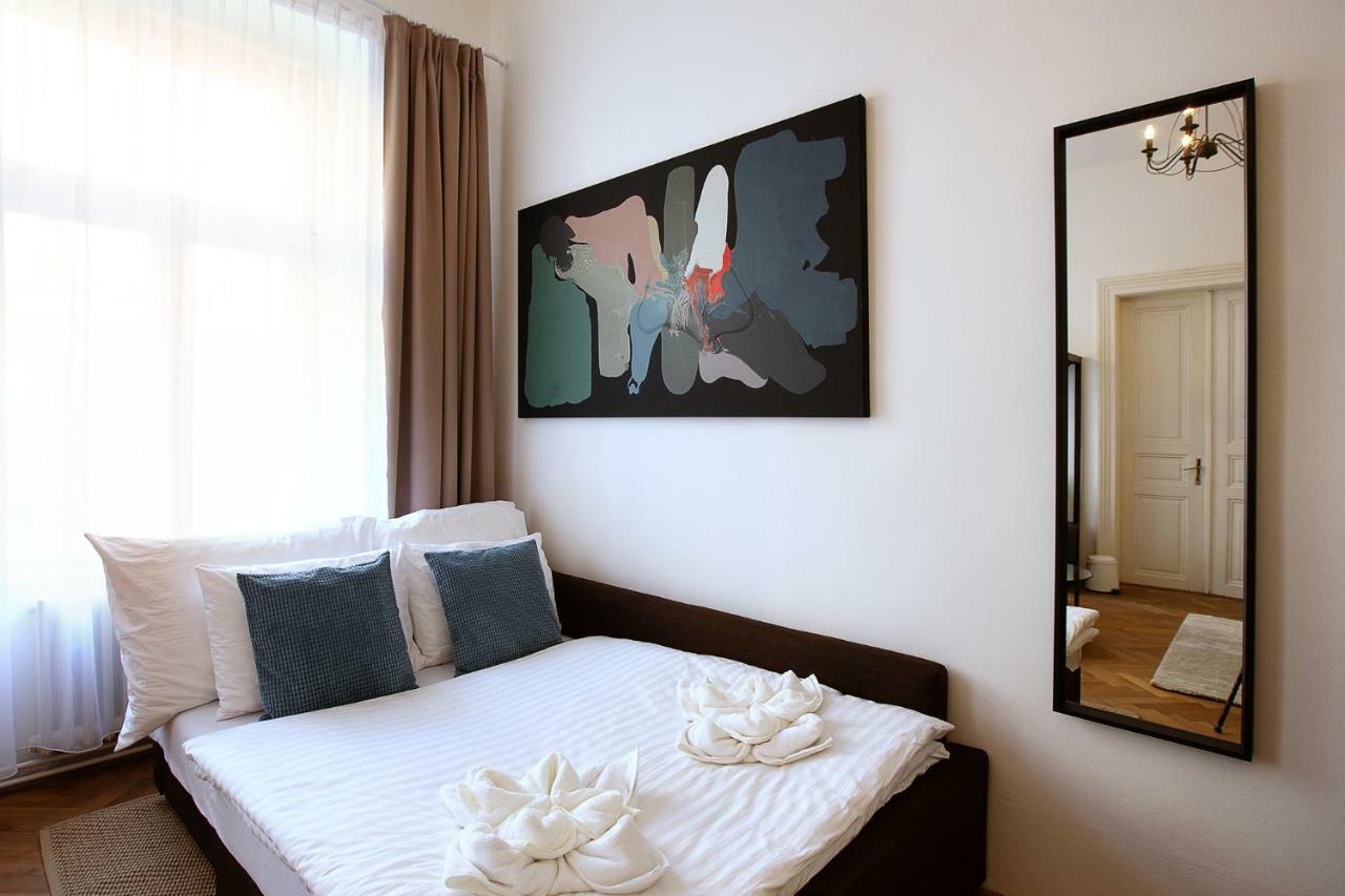 5Br 2Bath Family Apt 5Mins To Wenceslas Square Praha Exteriér fotografie