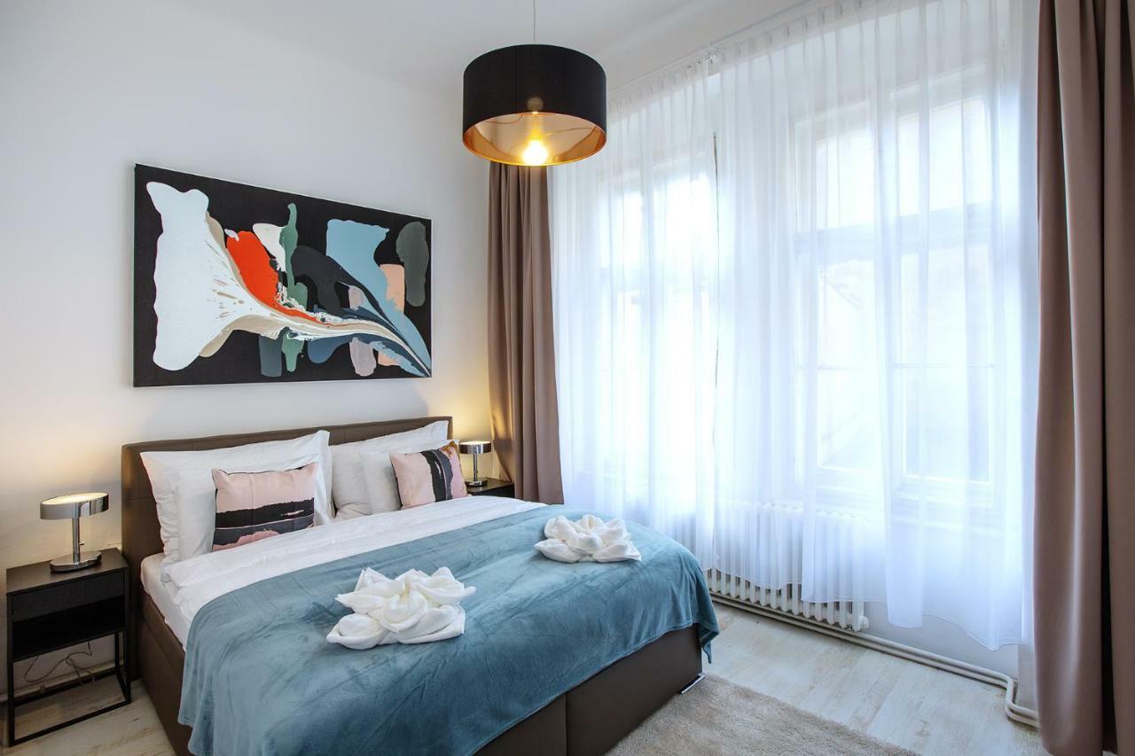 5Br 2Bath Family Apt 5Mins To Wenceslas Square Praha Exteriér fotografie